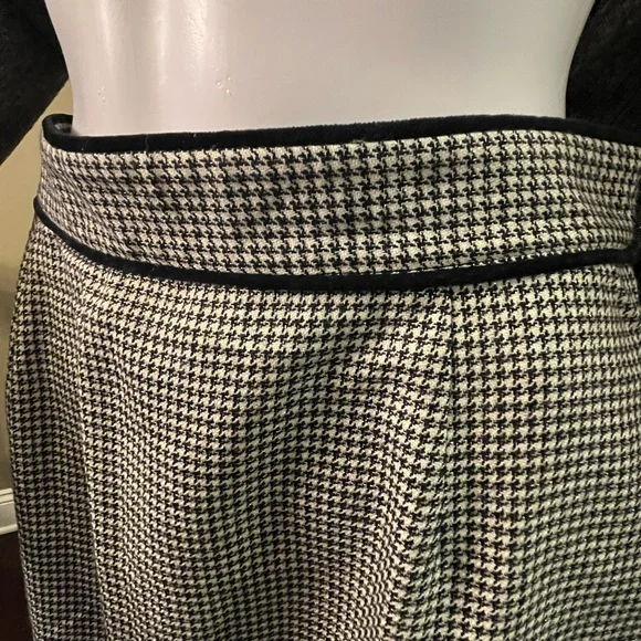 Talbots Vintage Wool Blend Houndstooth Midi Skirt – Size 10 - Picture 2 of 4